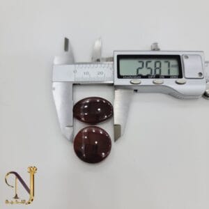 قطعتي عقيق يماني دموي أصيل - قص بيضاوي ومربع - لون غني وتشكيلة مميزة